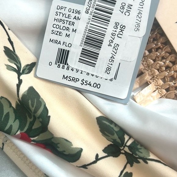 NWT,2Pc Bikini Set,Antonio Melani,Floral hipster Rosette,Statement Suit,Size Med - Picture 11 of 14